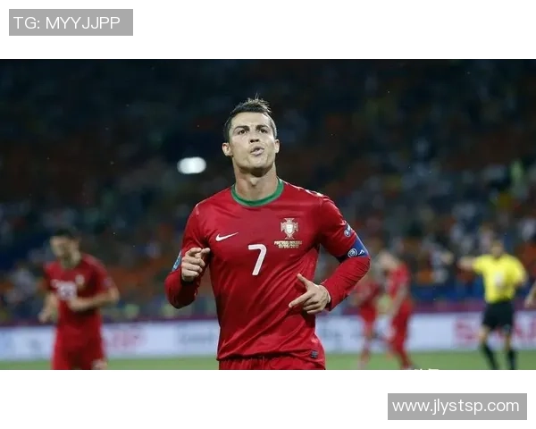 葡萄牙足球传奇人物：从小将到世界第一的球星之路